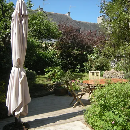 Holiday home Maison Centre Avec Jardin *